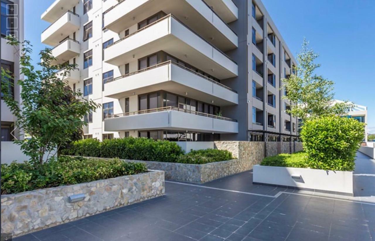 Governor Luxe 1 Bedroom Apartment In The Heart Of Barton Wifi Gym Wine Secure Parking Canberra Kingston Экстерьер фото